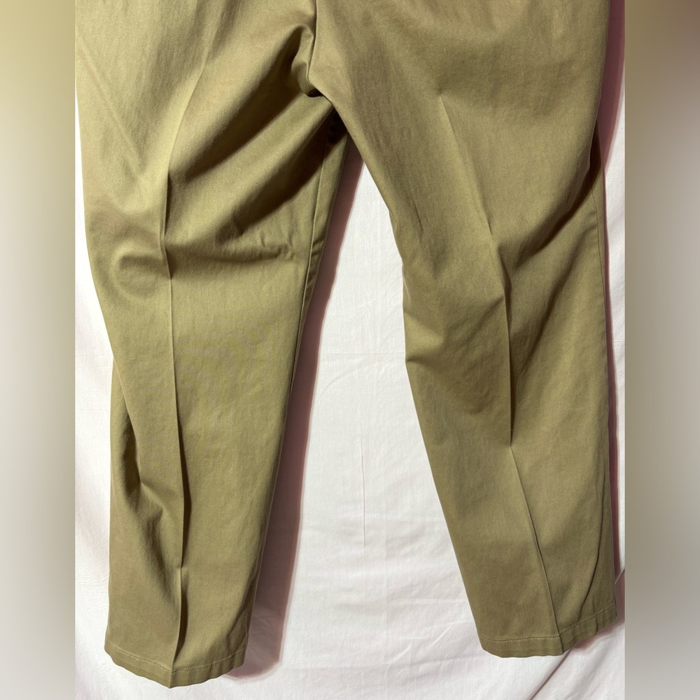 Dockers Tan Khaki Pants - Picture 8 of 12